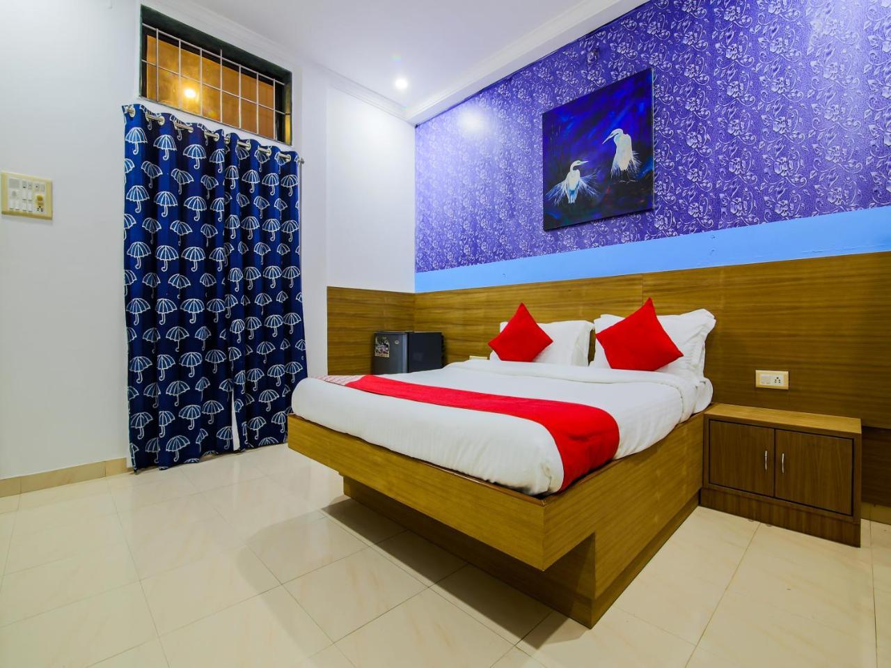 Oyo 22056 Arambol Plaza Beach Resort المظهر الخارجي الصورة