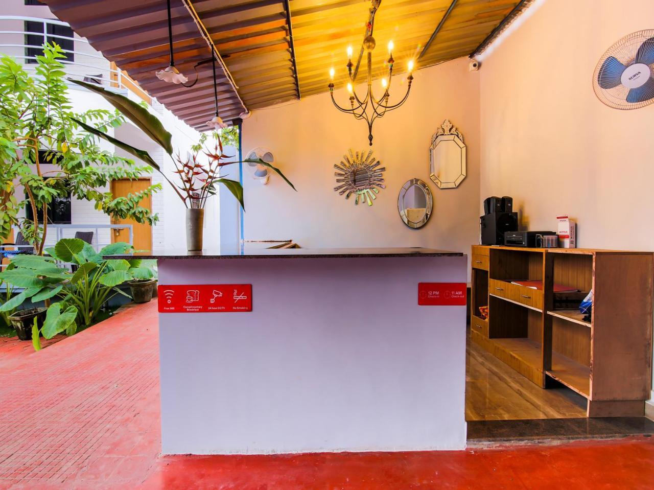 Oyo 22056 Arambol Plaza Beach Resort المظهر الخارجي الصورة