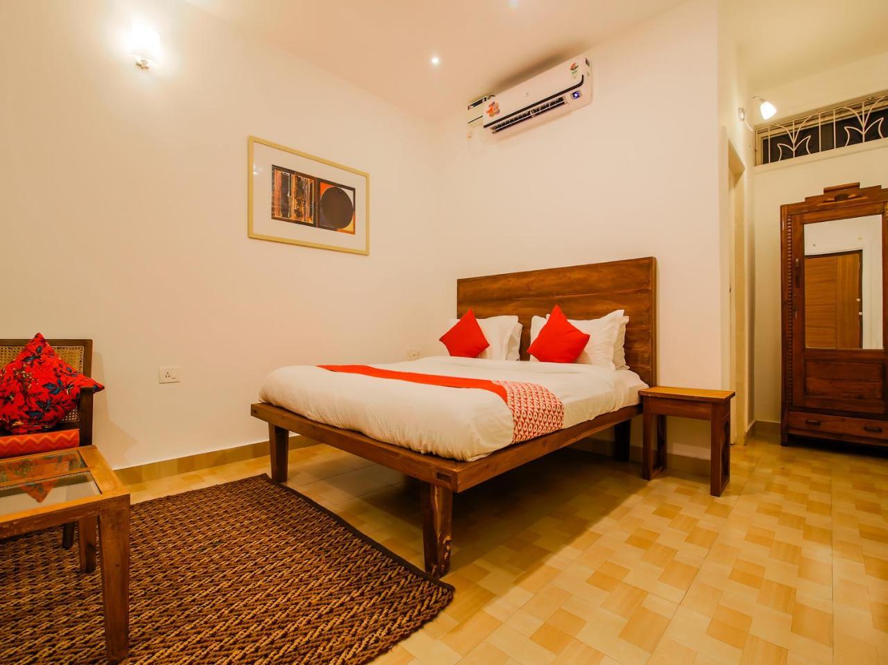 Oyo 22056 Arambol Plaza Beach Resort المظهر الخارجي الصورة
